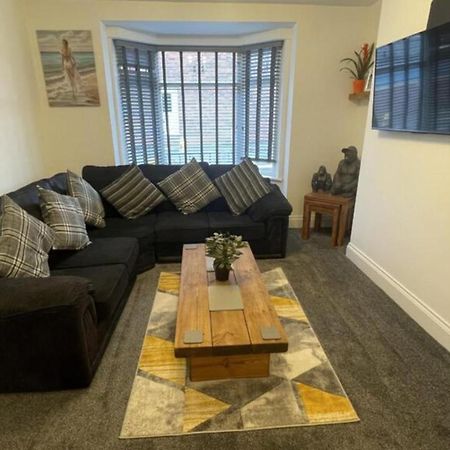 House Located Centrally For Up To 8 Guests Scarborough Exterior foto